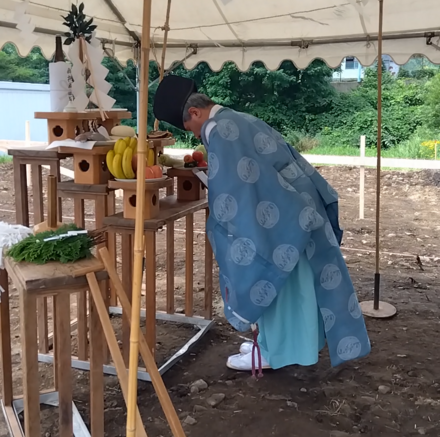 今日は地鎮祭でした。